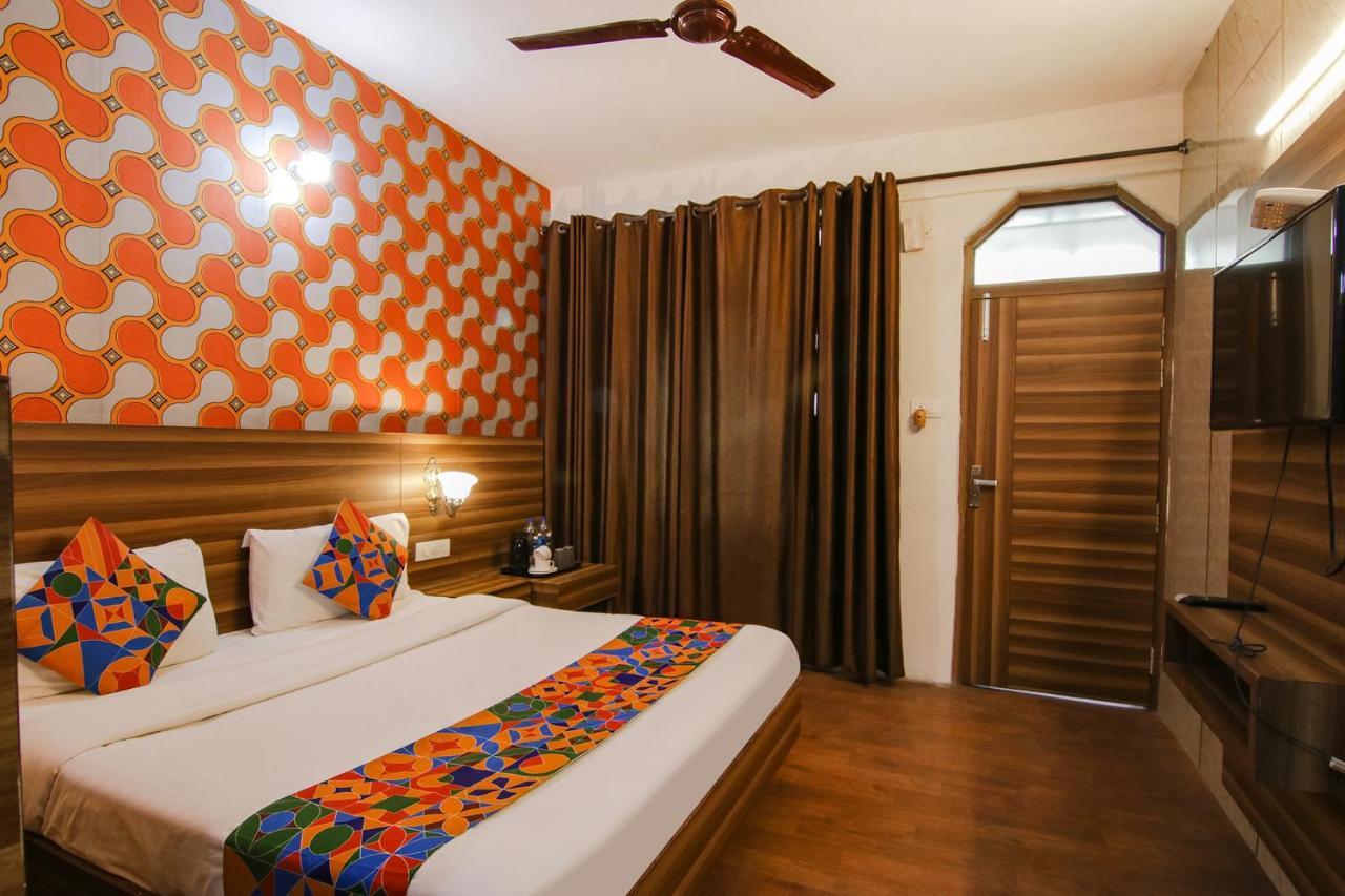 Fabhotel Vijay Palace Dharamshala Exterior photo